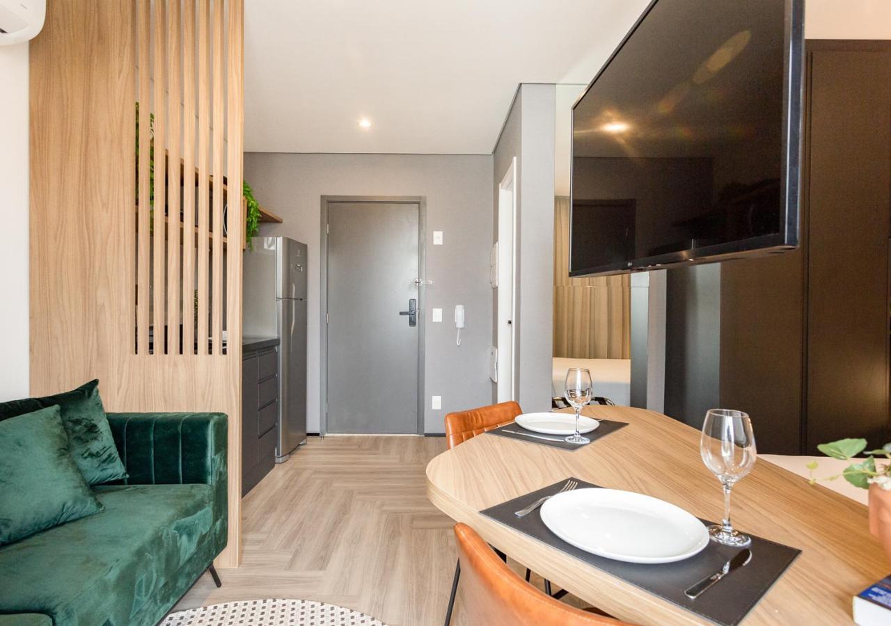 Apartamento Nomah - Aptos Por Temporada Na Av Reboucas